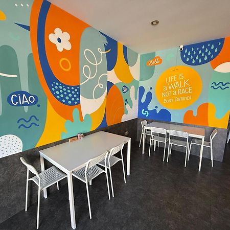 Albergue Lecer Sobrado Porta ภายนอก รูปภาพ