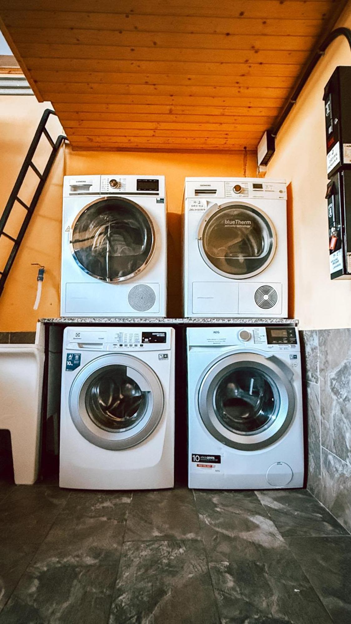 Albergue Lecer Sobrado Porta ภายนอก รูปภาพ